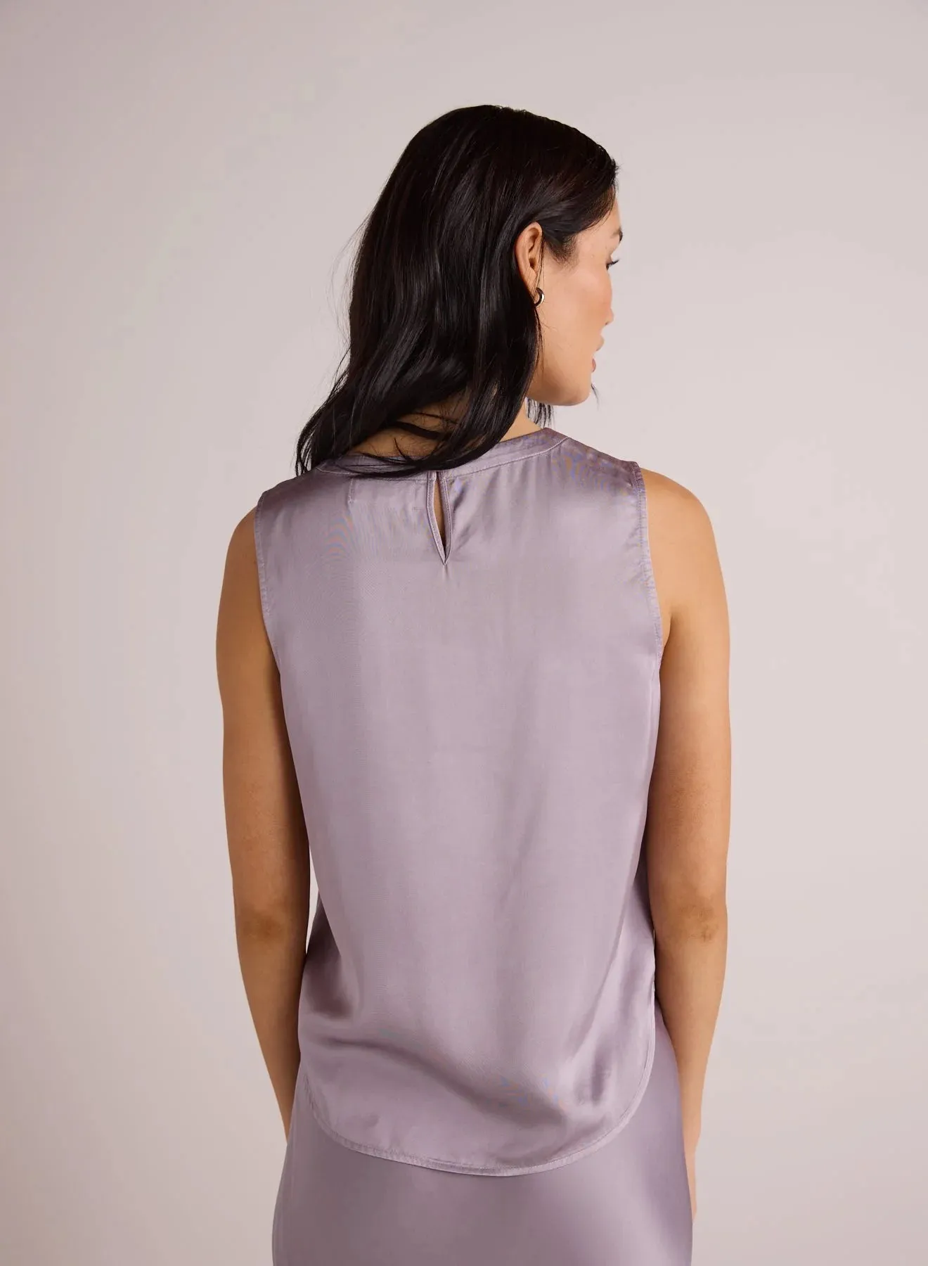 Bella Dahl Sleeveless Crew Neck - Glacier Grey