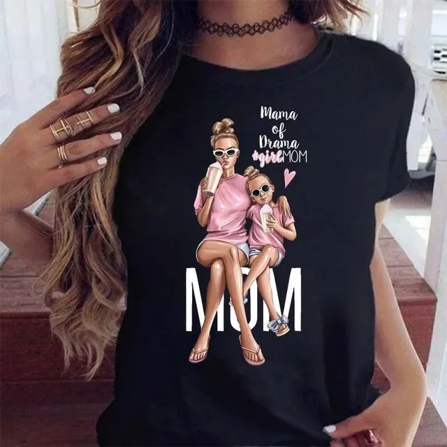 Cartoon Family Happy Time Mama T-Shirt – Women Short Sleeve Graphic Print Tee, Mom Mother Design, Black Casual Top