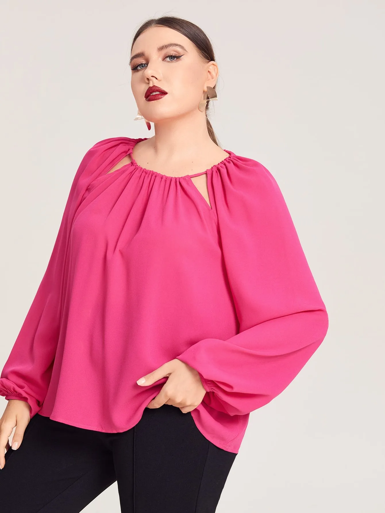 Elegant Plain Cut Out Long Sleeve Round Neck Pleated Regular Plus Size Blouse