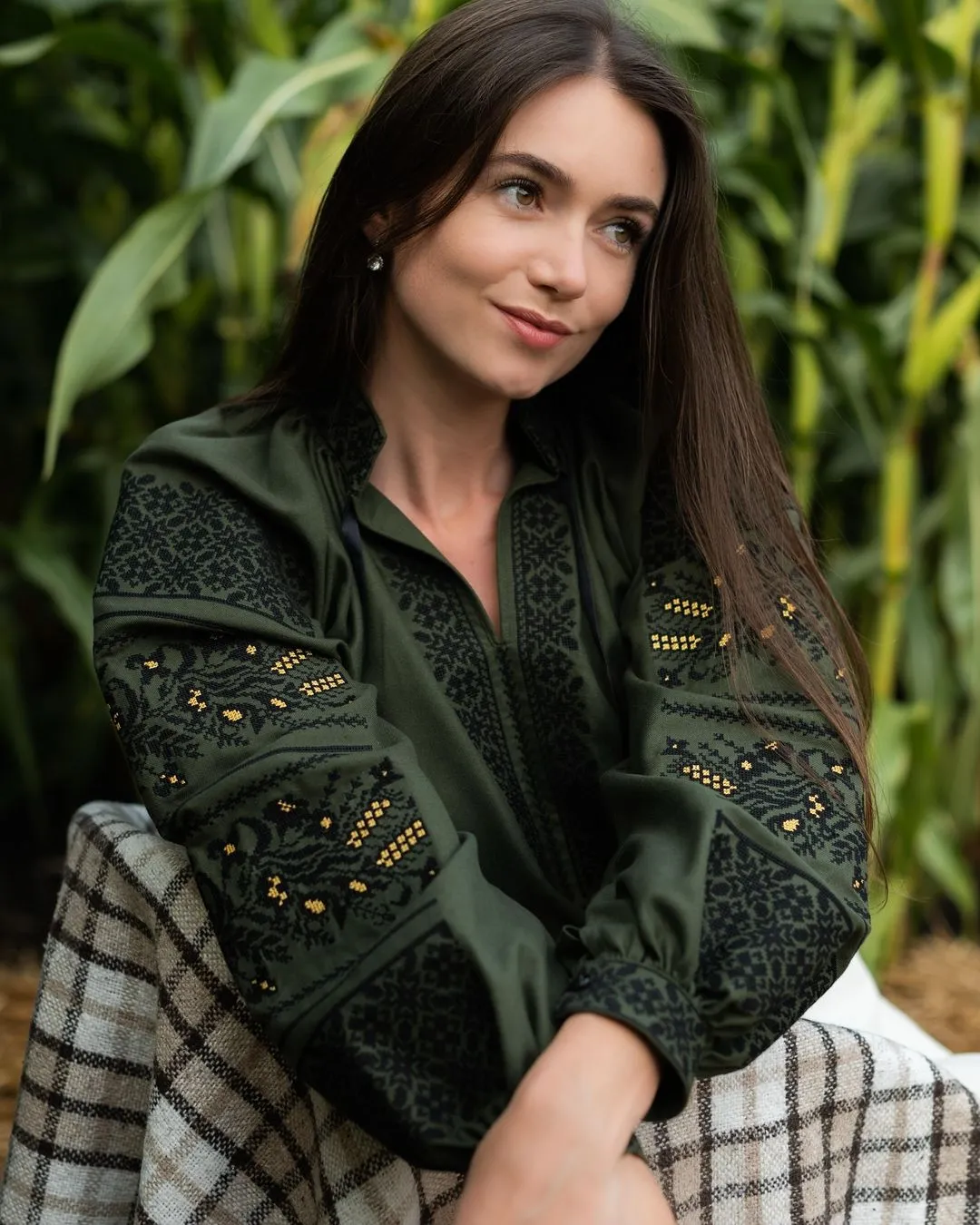 Embroidered blouse for women in Ukrainian style
