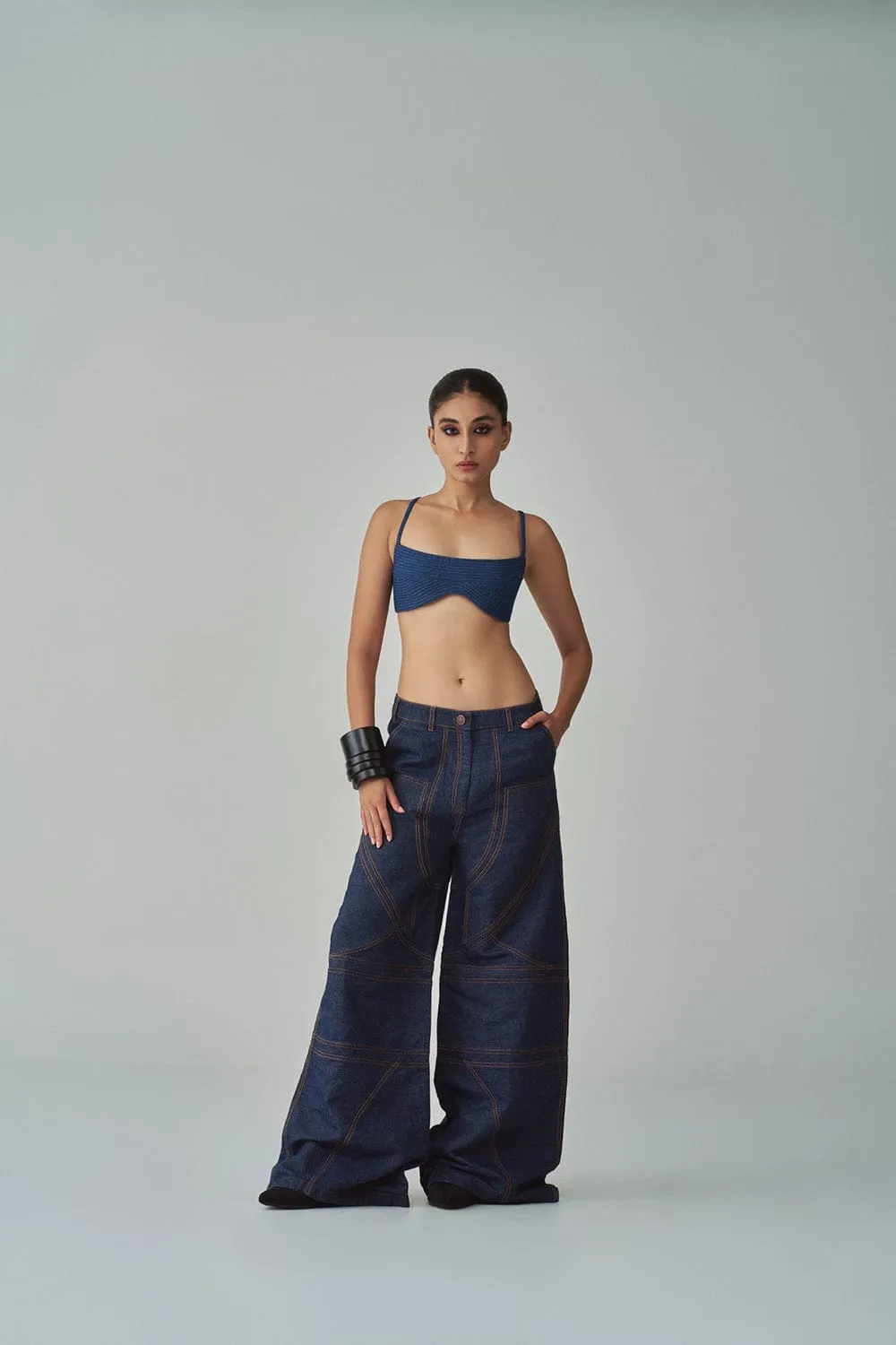 LARA BRALETTE/JEANS