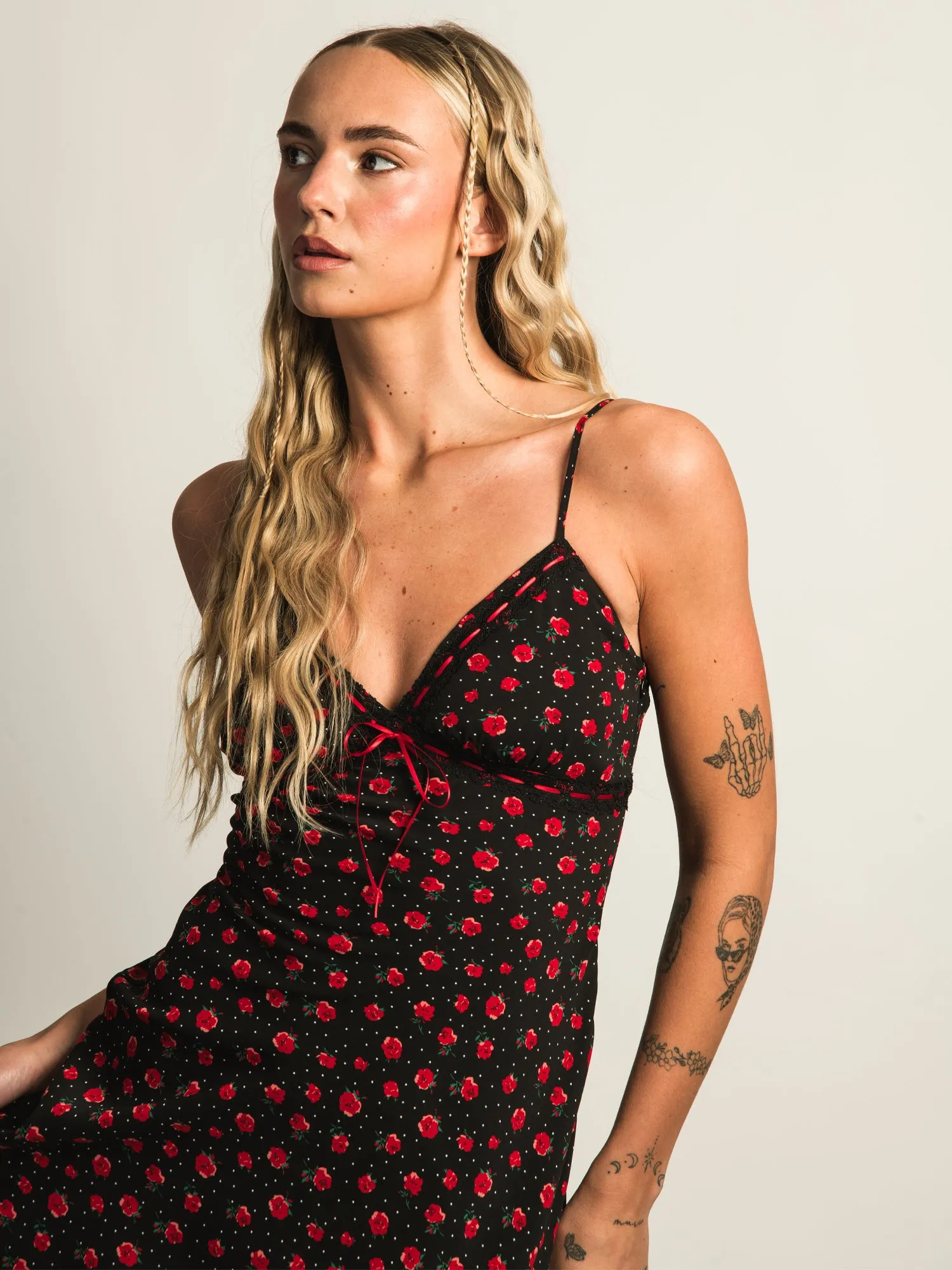 PRINCESS POLLY KARENA MINI FLORAL DRESS - BLACK
