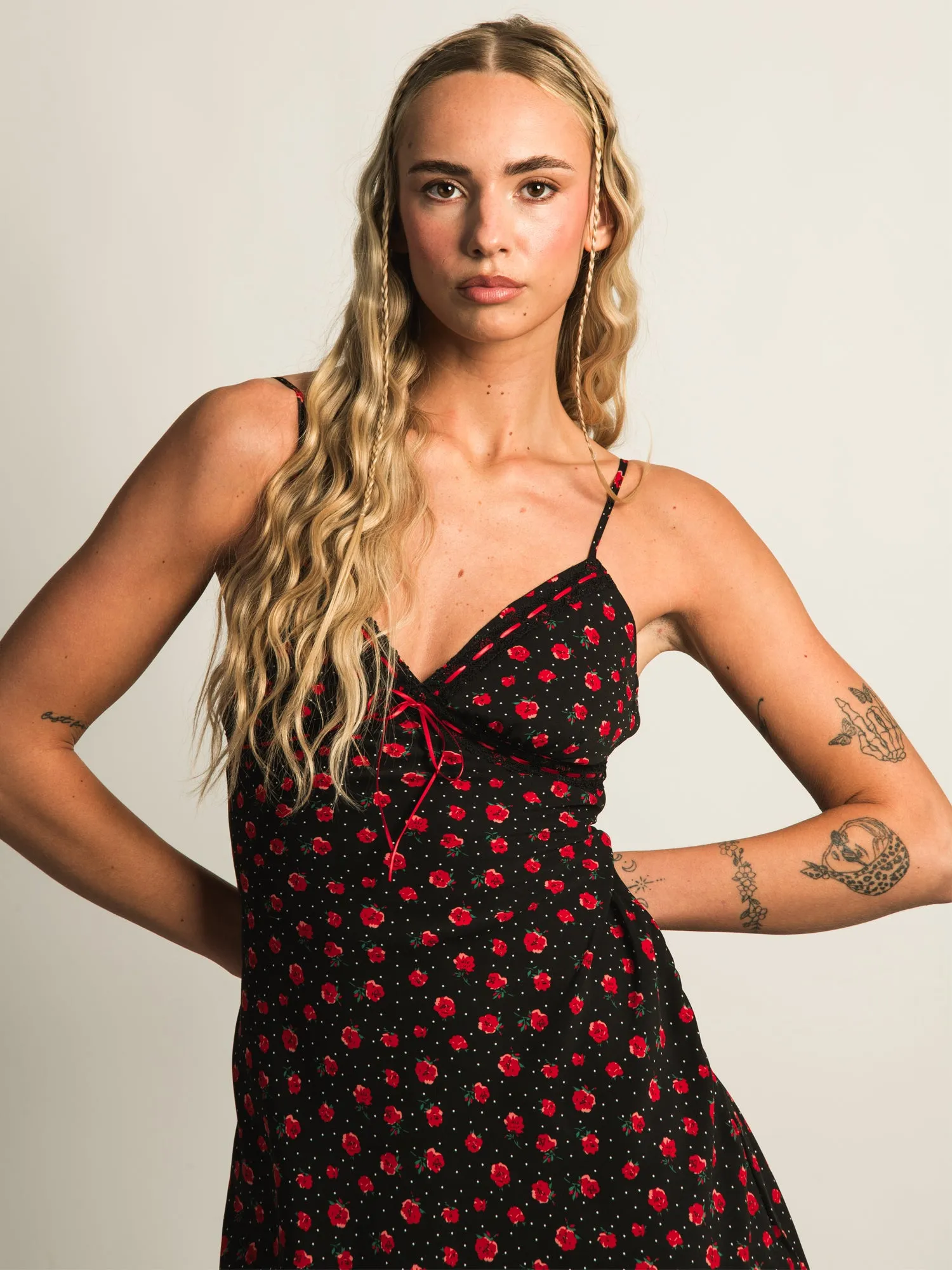 PRINCESS POLLY KARENA MINI FLORAL DRESS - BLACK