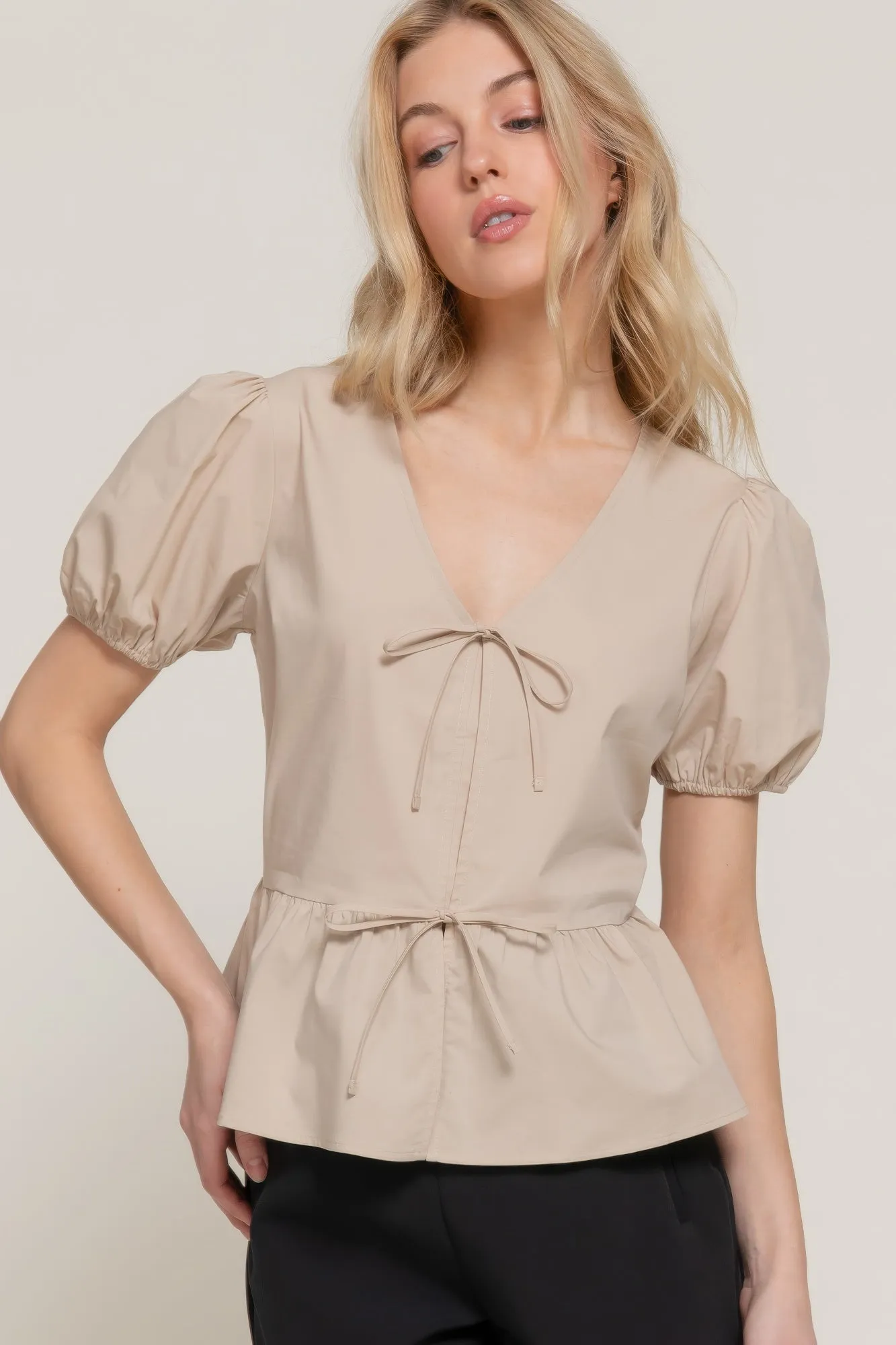 Short Puff Sleeve Tied Popline Top