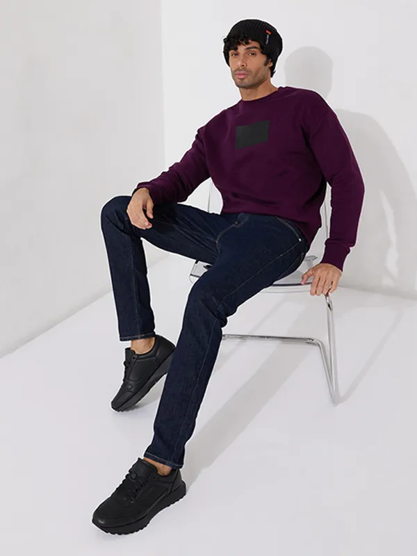 Textured Logo Box Comfort Crew