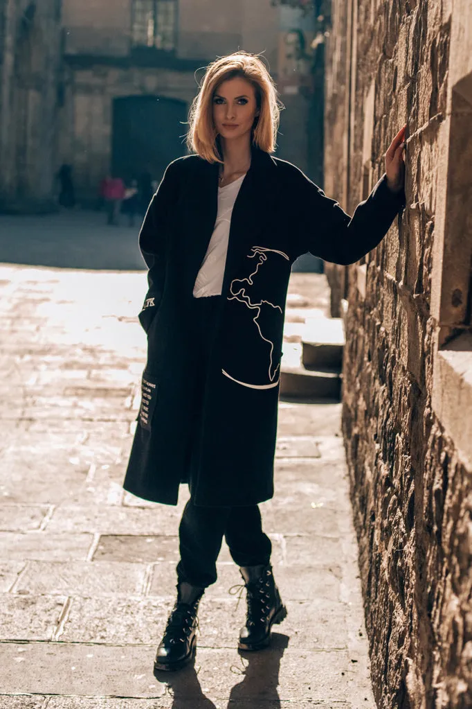 The Traveller Classic Coat